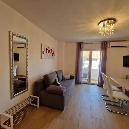 شقة Natalija 4 Stars *