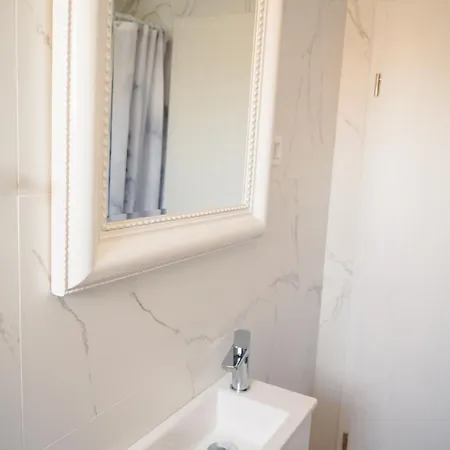 Apartment Natalija 4 Stars *