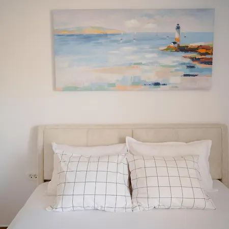 Natalija 4 Stars Apartment Mrljane