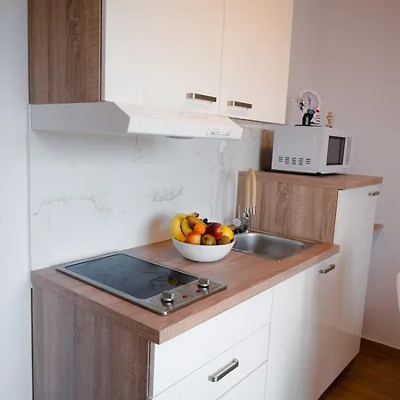 Natalija 4 Stars Apartment