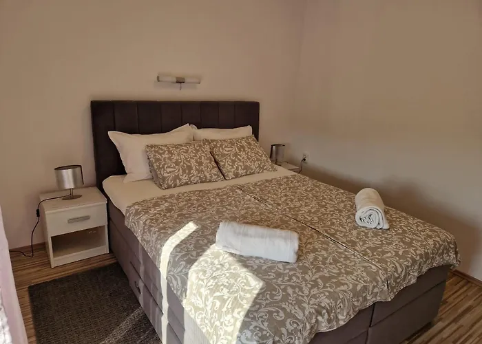 Lägenhet Natalija 4 Stars