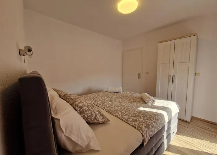 Natalija 4 Stars Lägenhet Mrljane